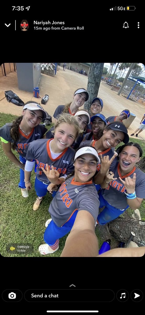 alexamullerr's tweet photo. My Forever Best Friends💕🥎
From total strangers, to a family. This team will always hold a special place in my heart. I’m unbelievably proud of the growth, friendship &amp; support that we are ALL able to walk away with from summer 2022. No one fights alone❤️ @jackson_gators #LGJ16 https://t.co/aP9DCKHdE5