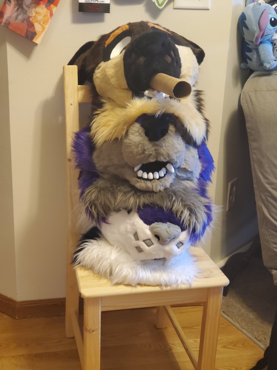 PlaidPawsMaus's tweet photo. Well, #PlaidCon was a blast! Thank you to my kiddos and friends who came and weathered not only a thunderstorm, but a tornado too! 😨 #furry #fursuit #maker https://t.co/8Mr1hukbmz