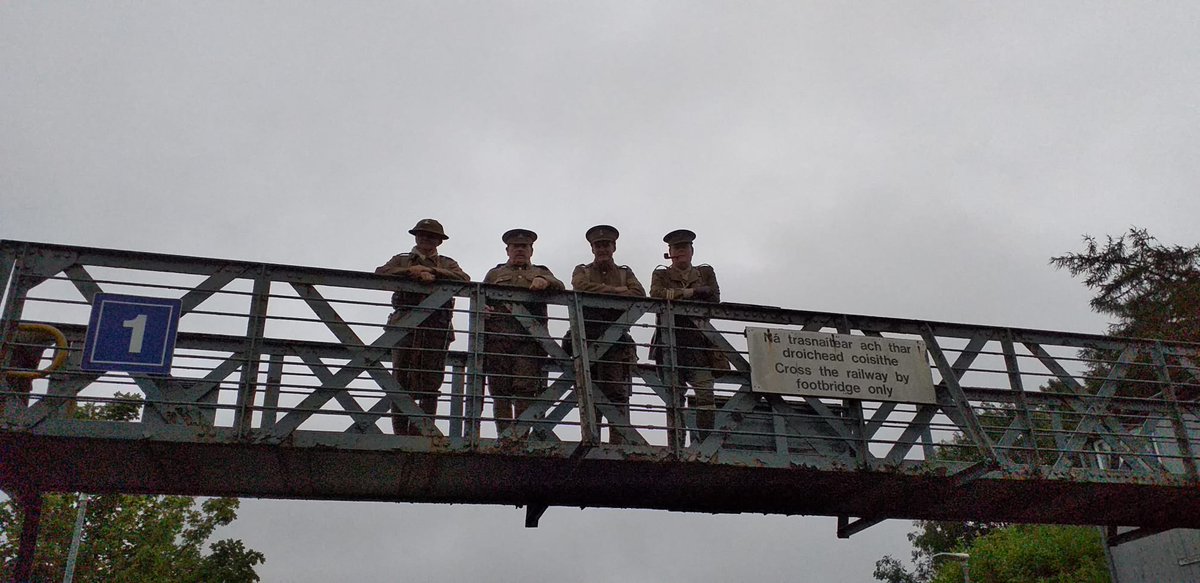 dominicprice105's tweet photo. Irish Great War Society in #Gorey for North #Wexford Historical Society Tour of #WWI veterans and casualties of the town led by Willie Willoughby #IGWS #history #Ireland https://t.co/so5ZdEXgiw
