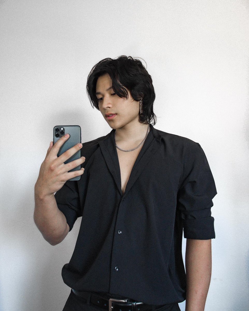 daily_kane0's tweet photo. MAFIA VIBES! https://t.co/J20g5Vxvmz