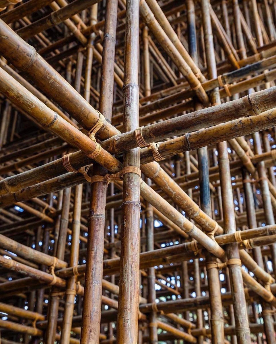 thinkbamboo's tweet photo. 🎋 The Bamboo Welcome Center for Grand World Phu Quoc in Vietnam. by VTN Architects_VoTrongNghia.
#thinkbamboo
Architect: VTNArchitects #bambooarchitecture #bamboodesign #bamboostructure #bamboo https://t.co/sQH5ykR79r