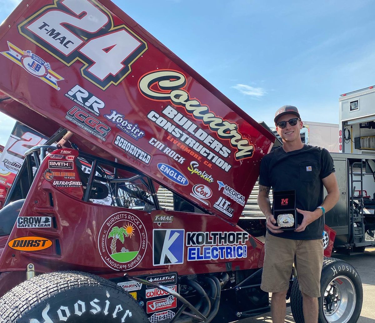 Knoxville Raceway tweet media