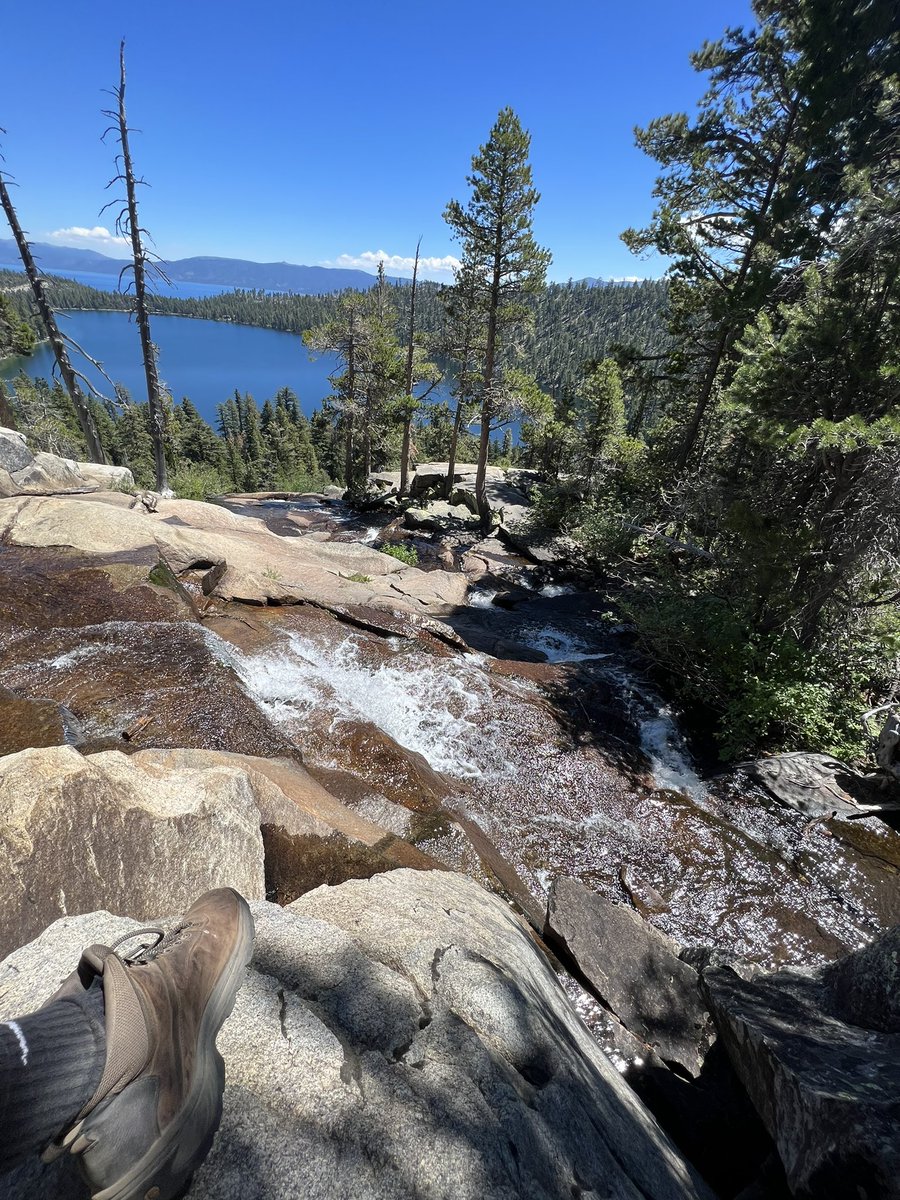 Tanner_Not_Tan's tweet photo. Update: Tahoe was awe striking! Easily one of the most beautiful places I’ve seen. Had the time of my life hiking waterfalls, jumping off boulders, paddle-boarding, and more! https://t.co/JkIJeSRHlu