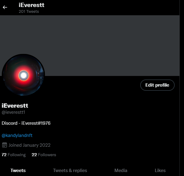 iEverestt tweet media