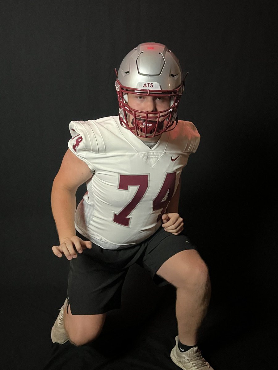 Had a great time <a href="/HamlineFootball/">Hamline Football</a> Junior Day!! Thanks for the invite <a href="/CoachGreenie/">CoachGreenie</a>