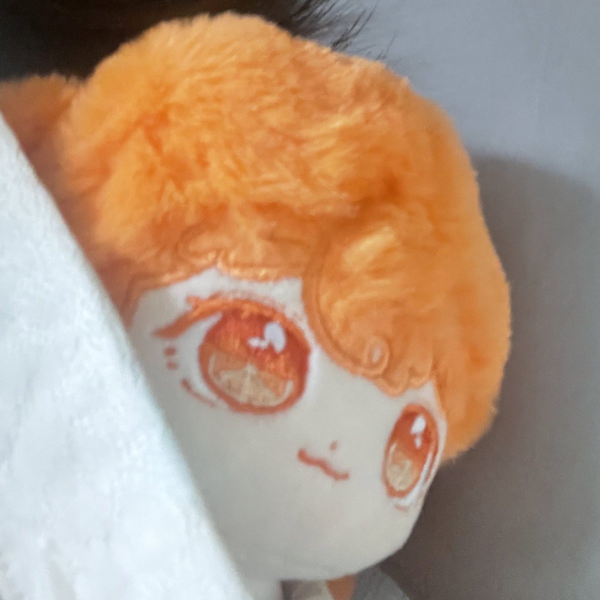 SooM__sOOmi's tweet photo. 귤리어 한테 팔베개 해주기🍊

#무속성_귤리어 https://t.co/xJoUvDYJls