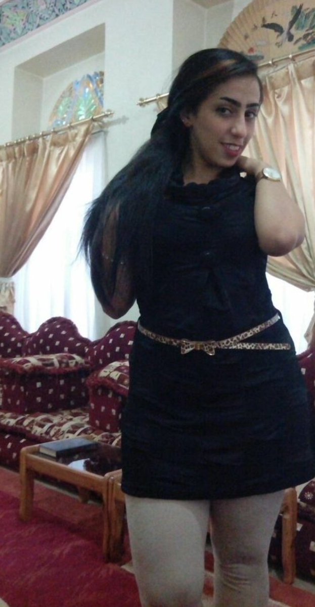 اففففف والله اليووم العصر اننا رحت نكت هذة المزة لانا عمتها ام زوجها مسافرة  ....زووجها مغترب ومعها ولد... وداهم بيت الجيران وقالت لهم اجلسوا العبو لوما اجي ارووحكم بالمغرب احححححح.....اي وحدة محرومة تجي تشكي لفحلها الخااص وماايهمك حبيبي....الخاص ولا واتس733721979