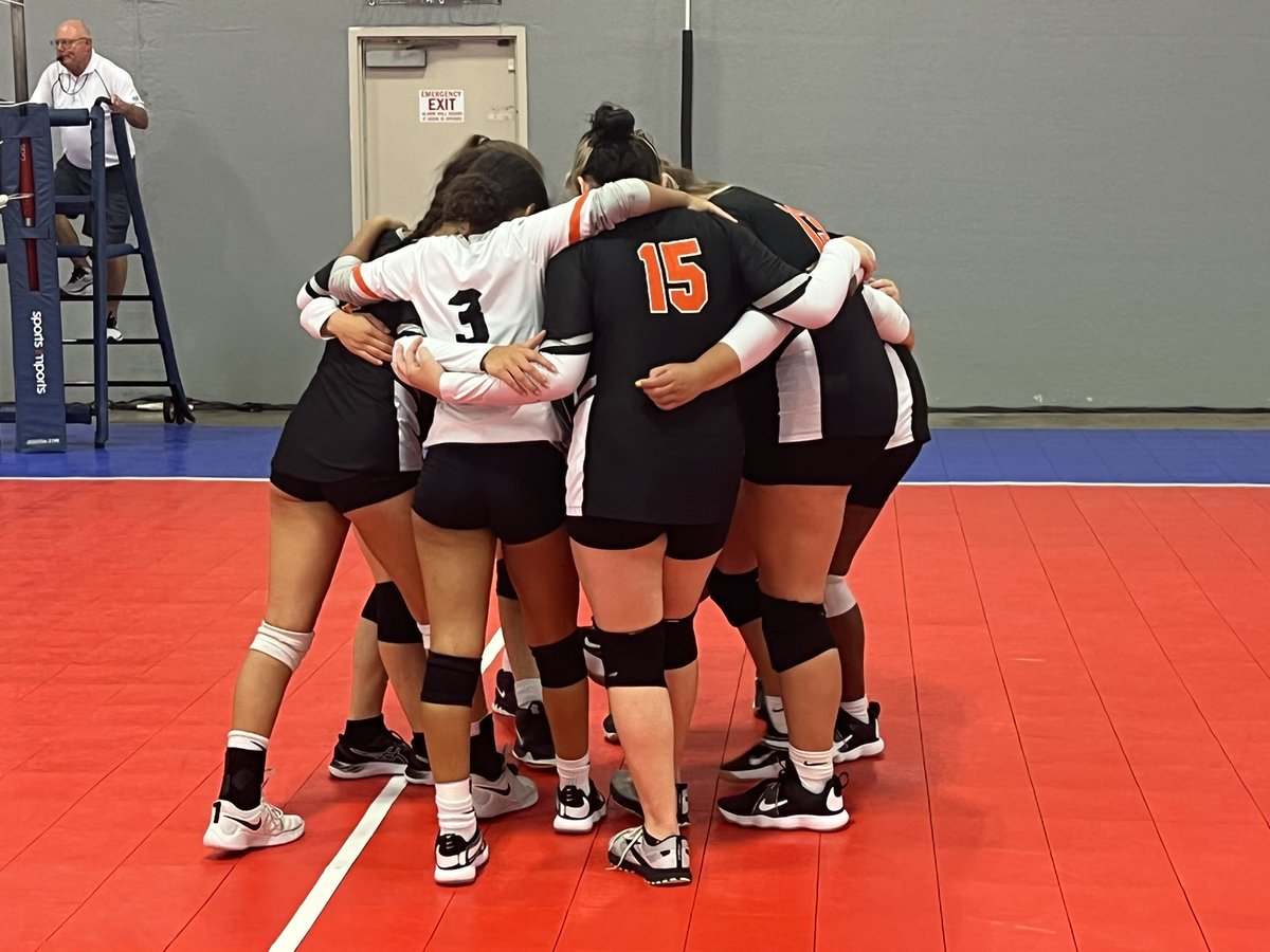 BGHS_Volleyball's tweet photo. Even though we fell short this tournament, we learned so much! The coaches couldnβt be more proud of their determination & persistence. We canβt wait to get the season started π
βWe didn't lose the game; we just ran out of time.β β Vince Lombardi
#BGHSVB #together #WeB4Me https://t.co/OJ5WVhAGBl