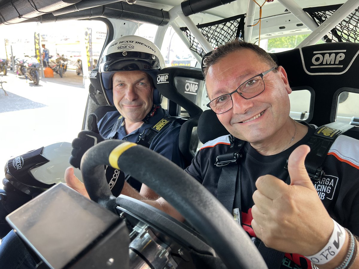 totoriolo's tweet photo. Oggi ci troviamo a #castellettocircuit, per un corso di guida esclusivo a bordo della #Polo GTI R5 e della #208Rally4.

Per info contattami! 😎

#targaracingclub #cstsport #castellettodibranduzzo #poolracing #sunprod #kaaracing https://t.co/9F732Saq9L