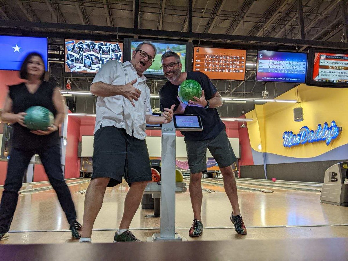 rgfriebel's tweet photo. Some of the #craventech crew got together to have some fun outside of work. Lots of laughs with this team today!
Gutter Balls: #MakingITHappen
Strikes:#MakingITHappen
Cheering and rooting for each other:#MakingITHappen https://t.co/dfzfzDShUb