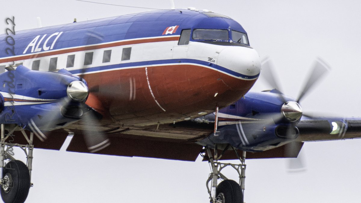 FrankReardon1's tweet photo. Landing in #Iqaluit #Nunavut a 1944 Douglas DC-3 BT-67 #CGEAJ by #ALCI Aviation Ltd Serial# 14675 on JUL.23.2022 #YFBSpotters #DC3T https://t.co/QUnTLp5ps2