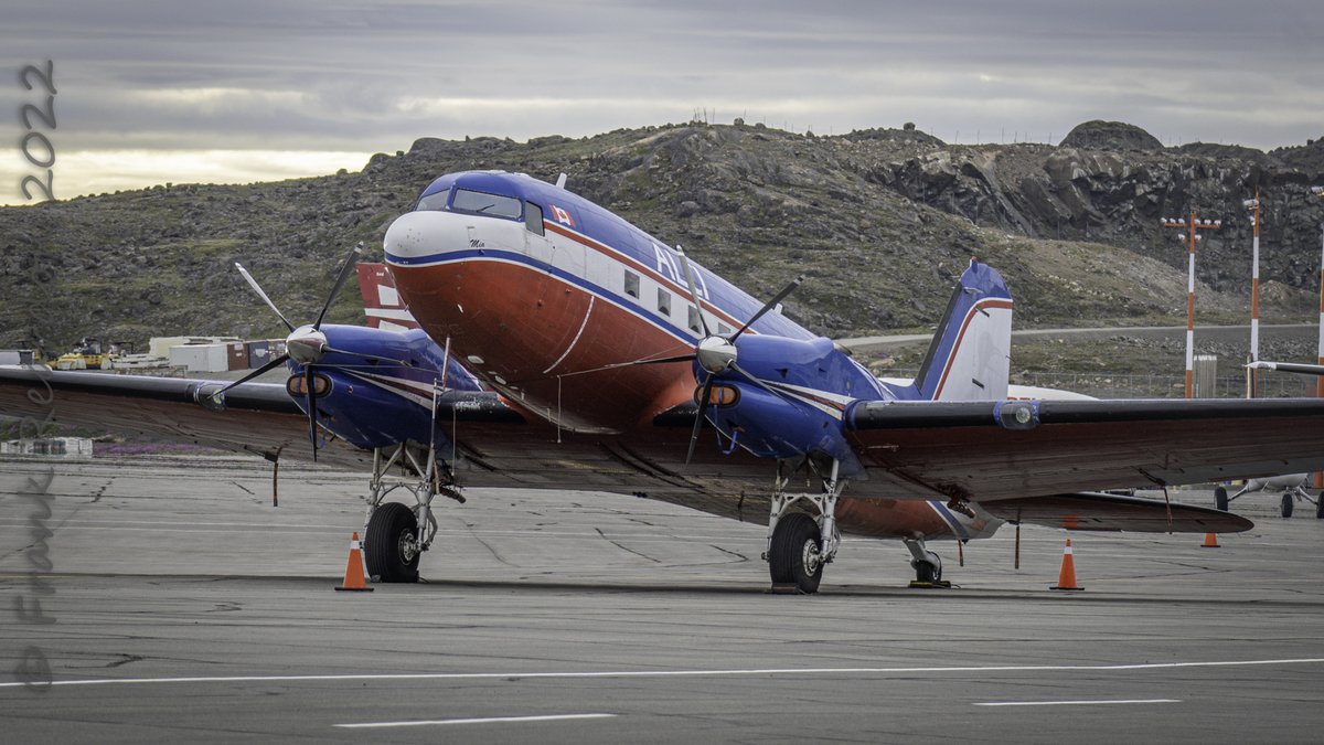 FrankReardon1's tweet photo. Landing in #Iqaluit #Nunavut a 1944 Douglas DC-3 BT-67 #CGEAJ by #ALCI Aviation Ltd Serial# 14675 on JUL.23.2022 #YFBSpotters #DC3T https://t.co/QUnTLp5ps2