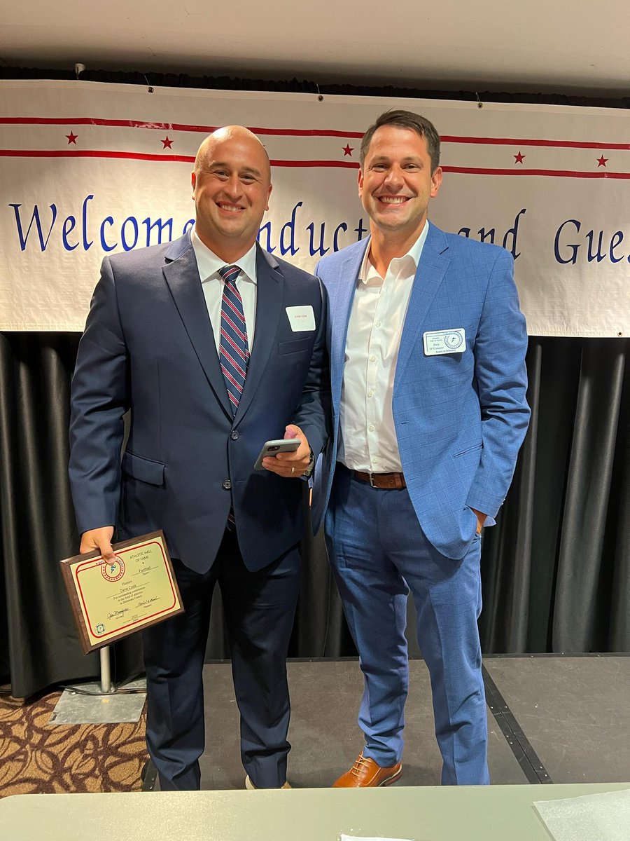 delcohof1's tweet photo. Congratulations to Dane Cook on being a 2022 Delaware County Athletic Hall of Fame inductee! https://t.co/3L4na9cBCS