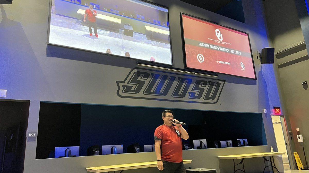oumike23's tweet photo. We had an amazing time at our @EsportsOklahoma and @OKECA_ coaches clinic yesterday at @swosu! Lots of great speakers sharing great info! @SWOSUeSports @bigbearbaloo @OUEsports @MoogDiesel @KristenEsports #oklaed #ossba https://t.co/VtxHaQZQ0x
