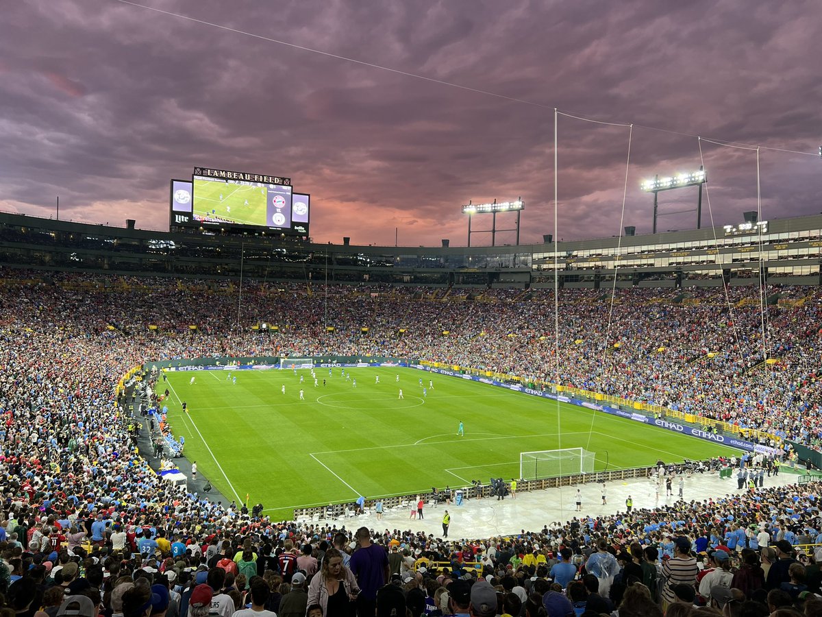 BrosThatStream's tweet image. Heaven on earth 🏟🙌

#ManCity #GoPackGo
