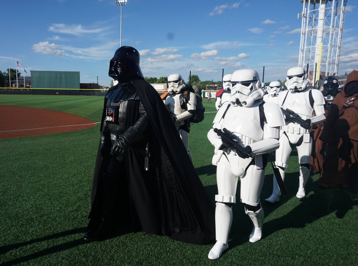 Safe to say, SL- 70113  of Wisconsin Garrison and his troopers are not something you see every day on the field.

#501stLegion #StarWars #DarthVader #Costuming #Community #Charity