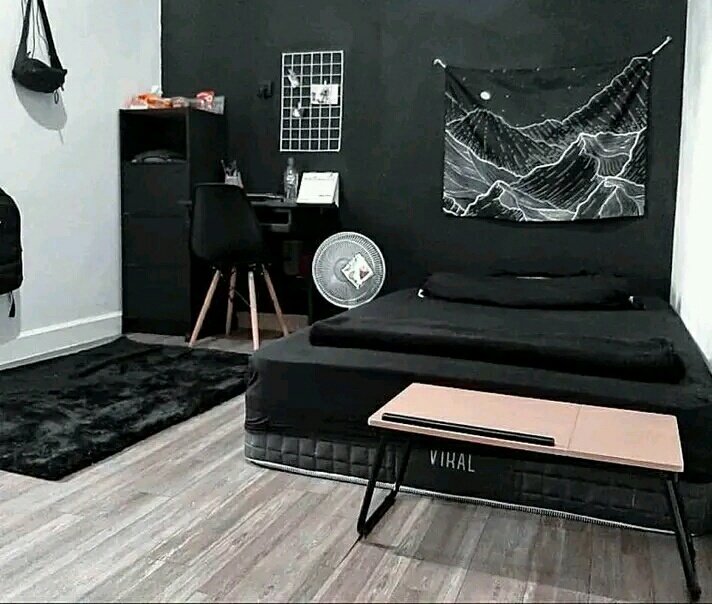 Berburudsknan's tweet photo. Ide kamar monokrom low budget!

-A thread- https://t.co/mTShRPYHSG