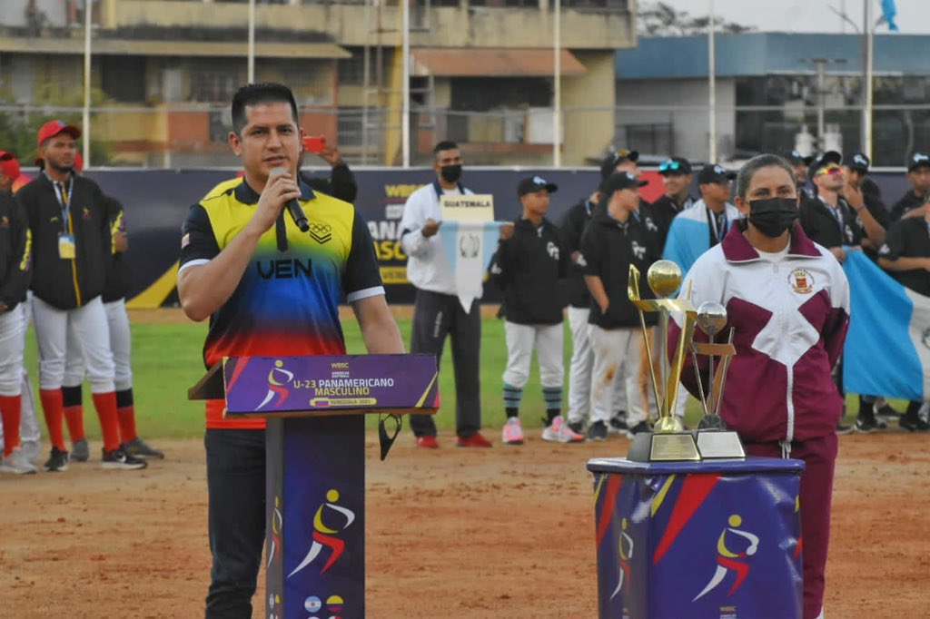 Ángel Marcano tweet media