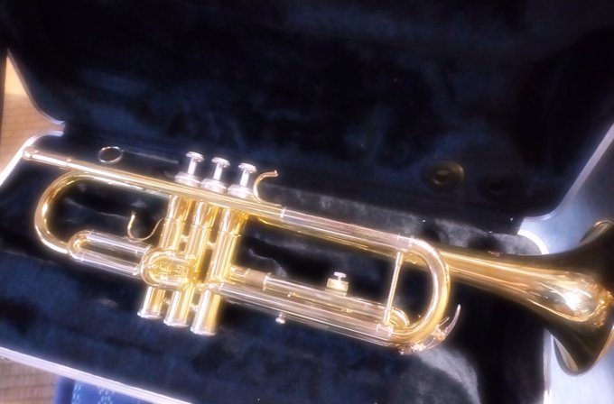 トランペットのtwitterイラスト検索結果