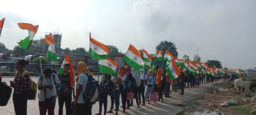 #SSCGD18_नागपुर_से_दिल्ली_पैदल_मार्च 
आज हम लोग 24/7/2022 छटीकरा से दिल्ली के लिए पैदल मार्च चालू करेंगे सभी मीडिया पत्रकार से हाथ जोड़कर 🙏 निवेदन है की हमें सपोर्ट करे..🙏
<a href="/Uppolice/">UP POLICE</a> @drupadimurmuNDA
<a href="/PMOIndia/">PMO India</a> <a href="/AmitShah/">Amit Shah</a> <a href="/Ranbir_Crpf/">Ranbir Singh</a> <a href="/RahulGandhi/">Rahul Gandhi</a> <a href="/priyankagandhi/">Priyanka Gandhi Vadra</a> <a href="/varungandhi80/">Varun Gandhi</a>