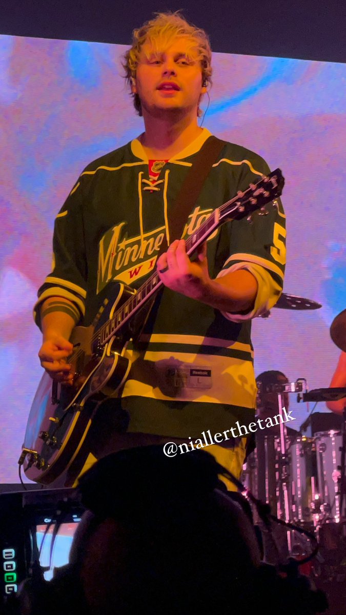 Niallerthetank's tweet photo. 2019 VS 2022 https://t.co/89K8RUgnzm