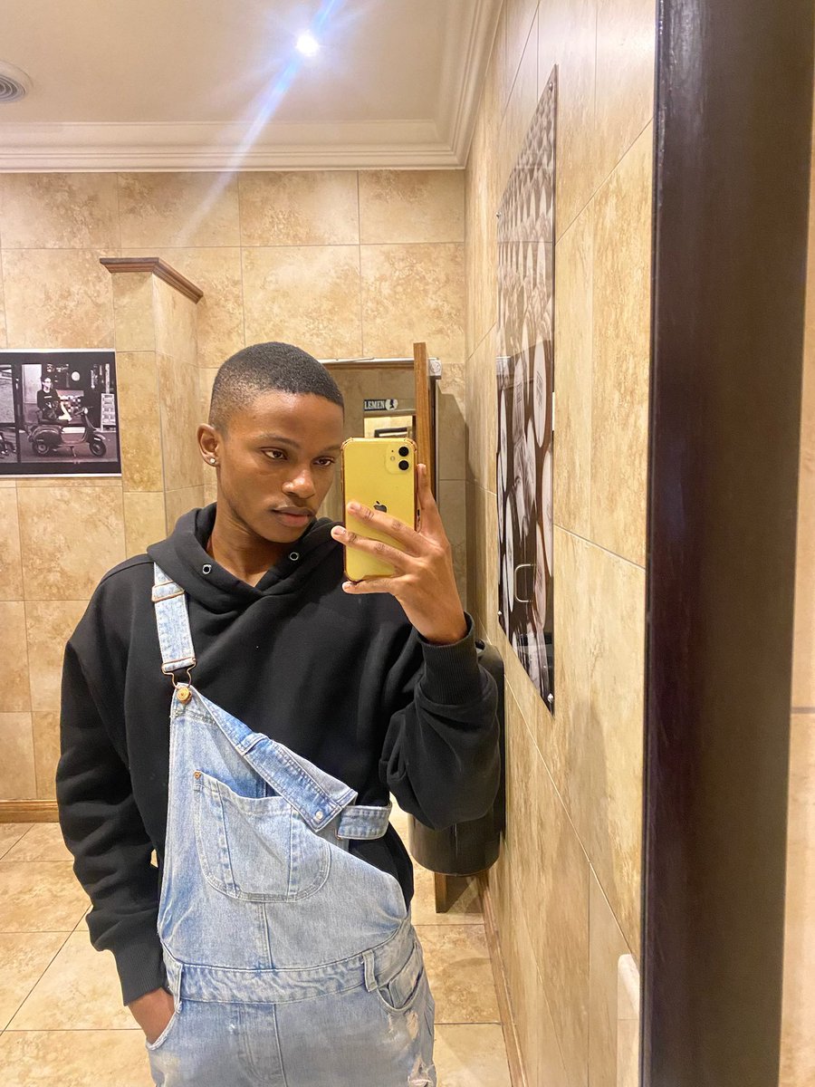 ABUTIKOKII's tweet photo. I cut my hair the other day… 🫶🏾 https://t.co/2zTKR2eKpn