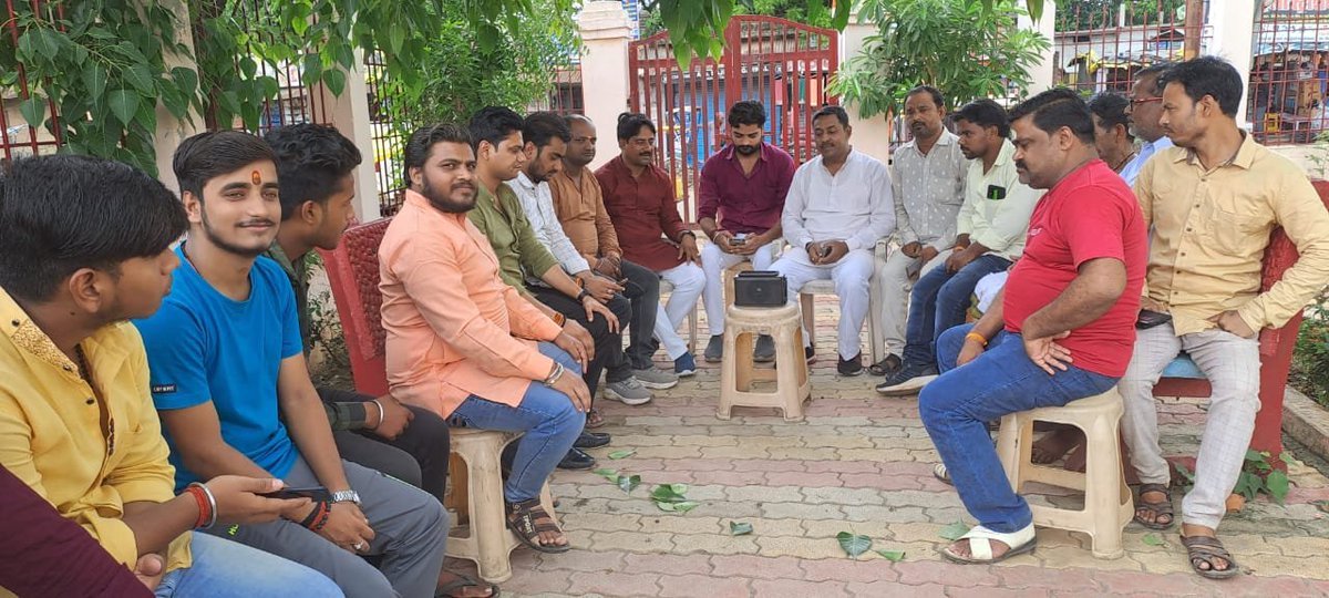 bjp4robart's tweet photo. "मन की बात" https://t.co/08iULftVtb