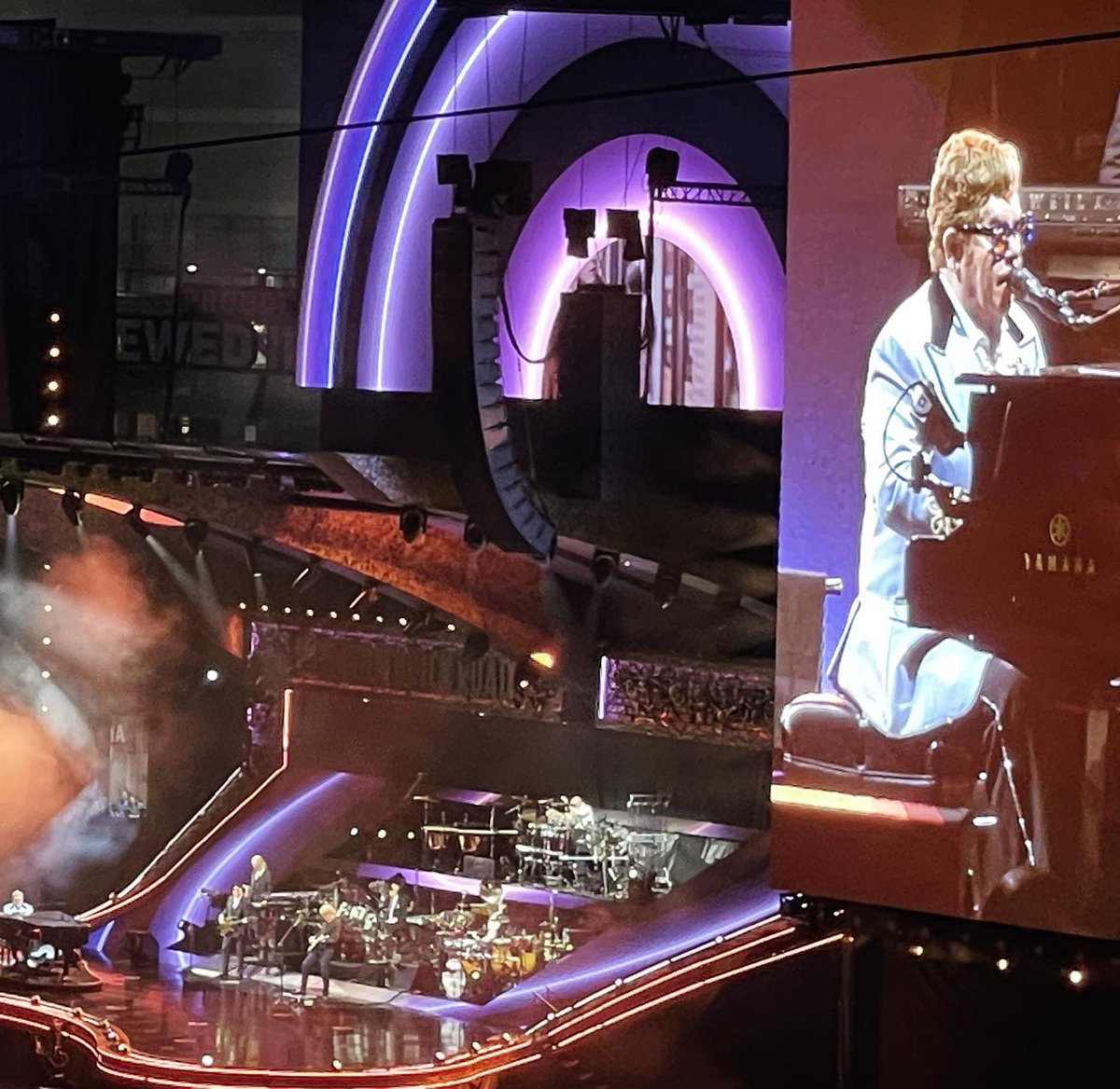 kfay's tweet image. Sir Elton John
Goodbye Yellow Brick Road
💛
#fayfun #eltonjohn #farewelltour #kfay #music #inthecle #cleveland