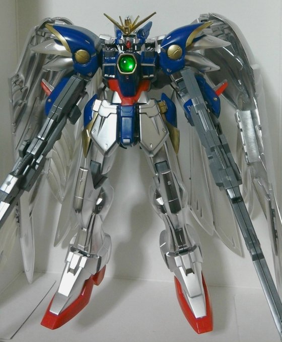 #今月作ったプラモ晒そうぜ
今月はゼロカスとνちゃん(•̀ᴗ•́)و✨
めちゃカッコイイね!🤤💗 