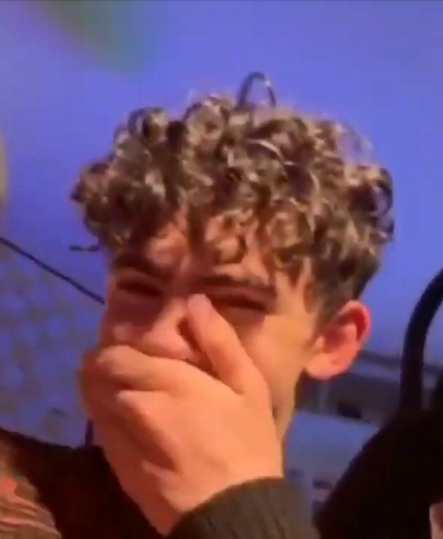 TRAGICSTORRIE's tweet image. are u kidding