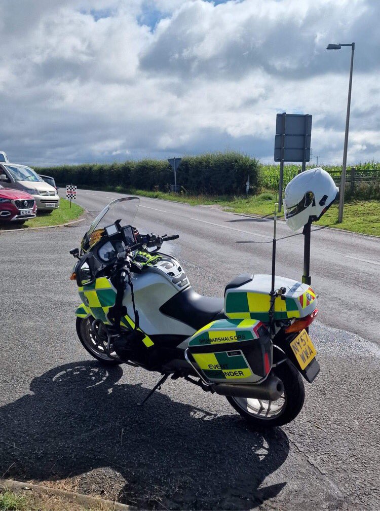 bikemarshal's tweet photo. This morning we were out with the lark supporting Congleton Cycling Clubs 50 mile Time Trial in Mid Cheshire. A couple of ‘offs’ sorted so far but fortunately cuts, bruises & pride only. Stay safe #wewatchyourback https://t.co/KZ95Cqggbb