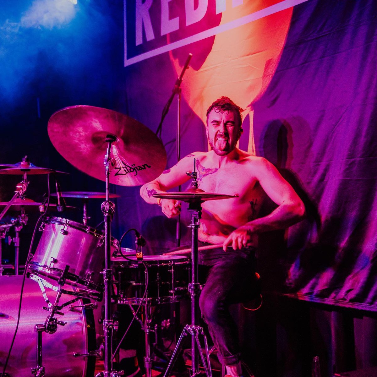 So much love sh’larbour thank you for an epic night and for going so hard you set off the fire alarm 🚨 can’t wait to hear the results of your debut single 😜🔥

While you’re here, please give some love to <a href="/RADICALSSSSSS/">RADICALS</a> &amp; <a href="/majorarcanaband/">(((MAJOR ARCANA)))</a> for being absolute legends 🖤