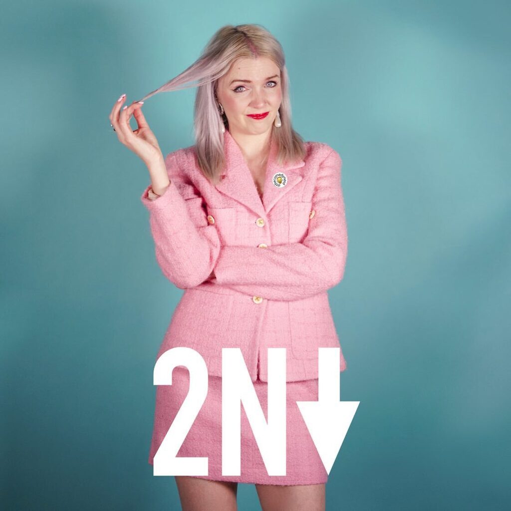 thecomedynerd's tweet photo. More Edinburgh previews ahead of the big event. Today I’m back at #2northdown to see absolute Queen #alexandrahaddow.

#standup #standupcomedy #standupcomedian #comedy #comedian #comedienne #morefemaleheadliners  #comedyclub #comedylife #comedyshow #come… https://t.co/V4deGAph2T https://t.co/WTNwCdXmQX
