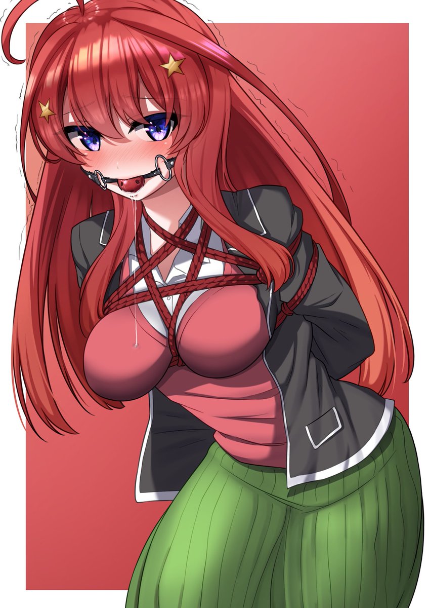 #今月描いた絵を晒そう
五等分の花嫁ばっか描いてた 