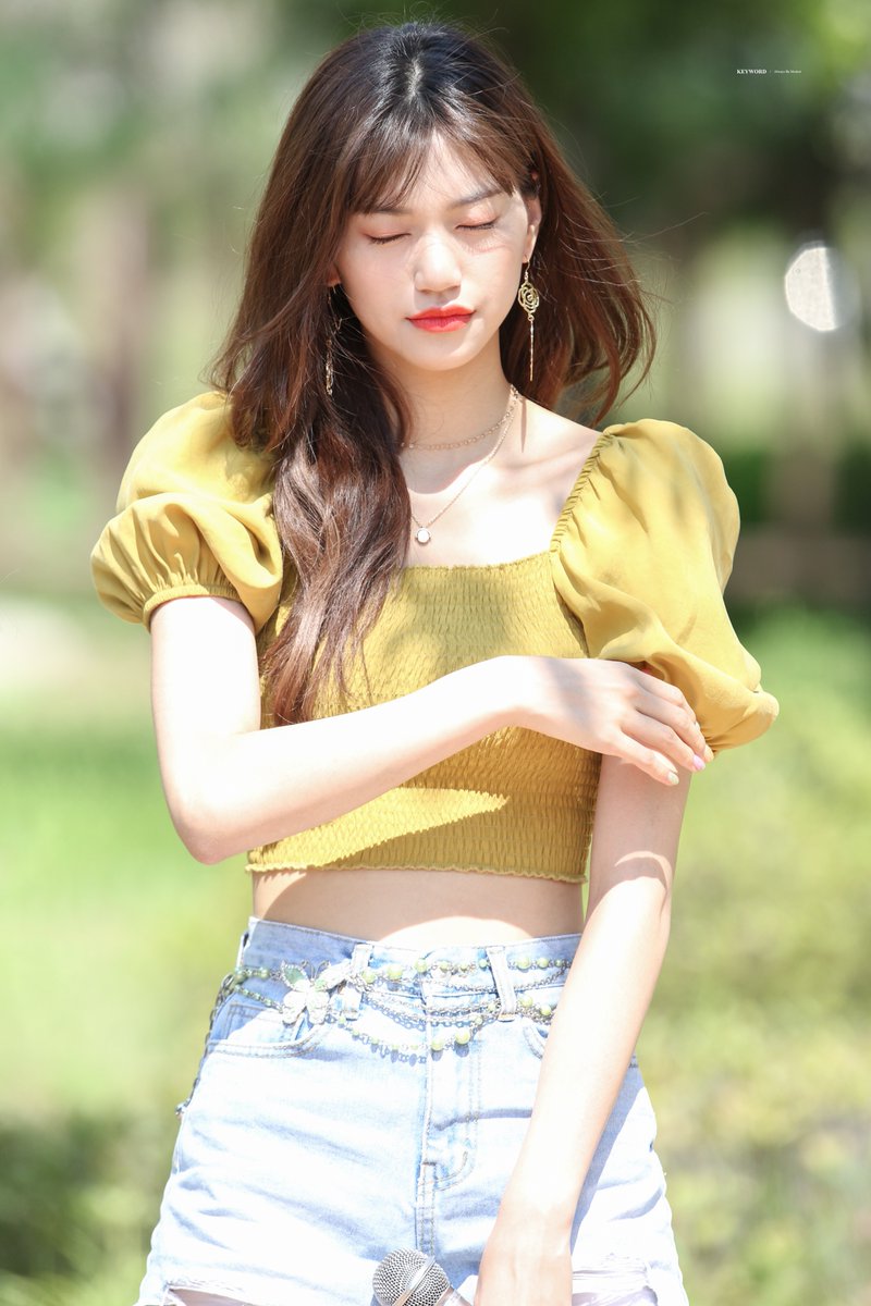 KeyWord_KDY's tweet photo. 190825

#김도연 #도연 https://t.co/DP7zk4kIKD