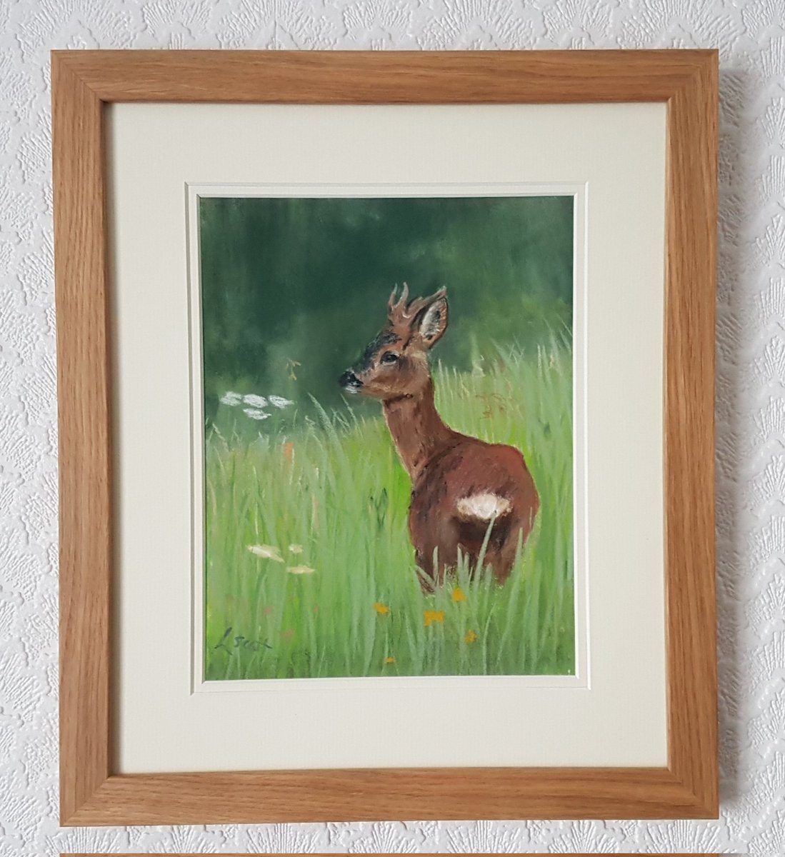 LeslieS97688218's tweet photo. 'Fairy of the Meadow'
Unison pastel on Pastelmat. 20×25.5cm.The roe deer can be very secretive and will disappear into the undergrowth of a wood never to be seen again. Thus, hunters of old referred to it as the 'Fairy of the Woods' hench my title for this one #Unisoncolour https://t.co/Ri1bZ8VZw0