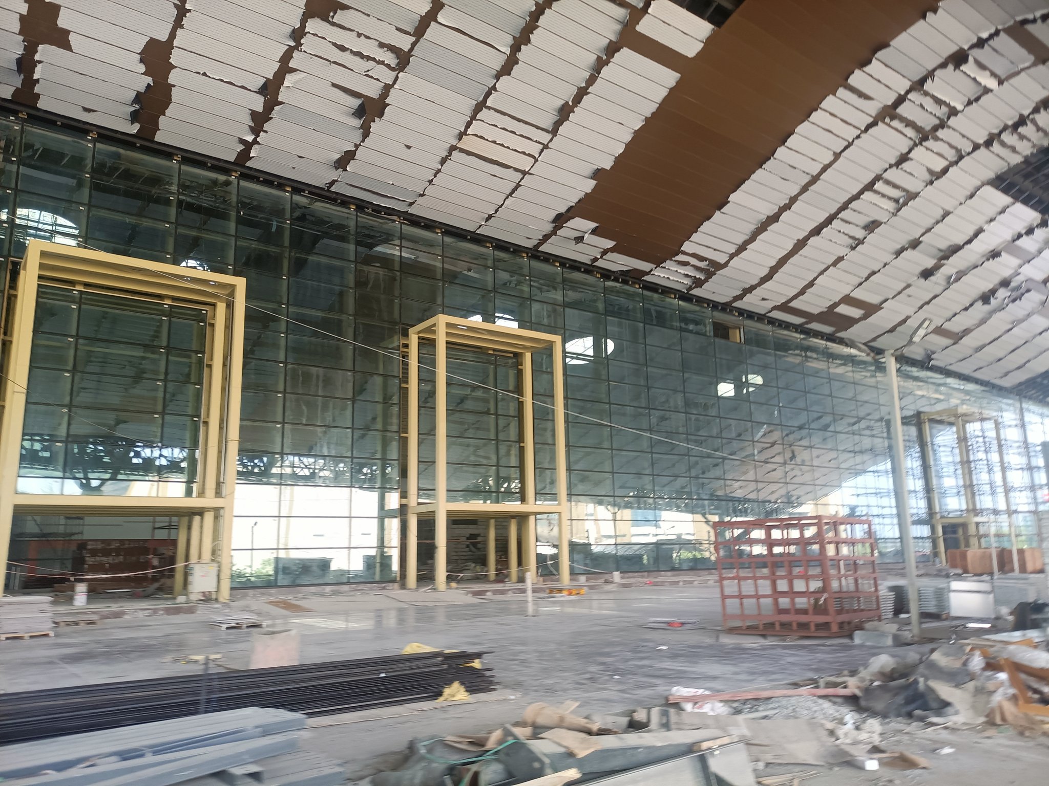 FY_Y3HLWYAEyEVO?format=jpg&name=large