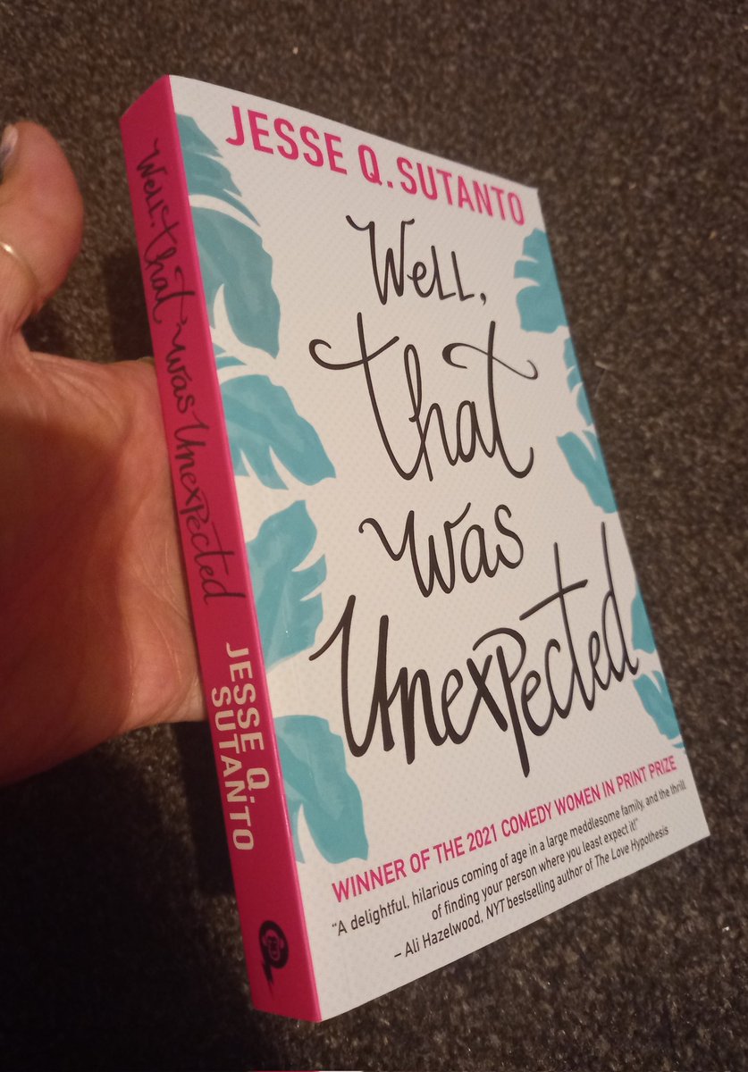 💫Lauren The BookSELLayER 📖 tweet media