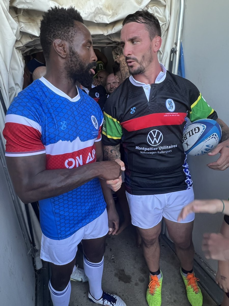 Un vrai privilège pour moi messieurs d’avoir été à vos côtés, en route pour de nouvelles aventures. Merci <a href="/Picamoleslouis/">Louis Picamoles</a> et <a href="/FufuOuedraogo/">Fulgence Ouedraogo</a>