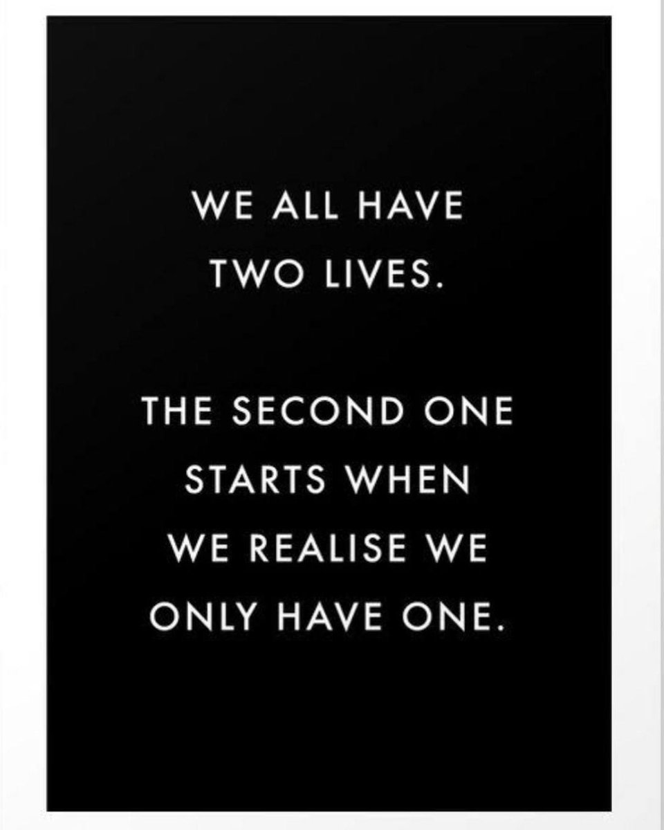 IamtheOMEGA's tweet photo. Which life are you living? Good morning y’all ☺️ https://t.co/VH8sdb7SzW