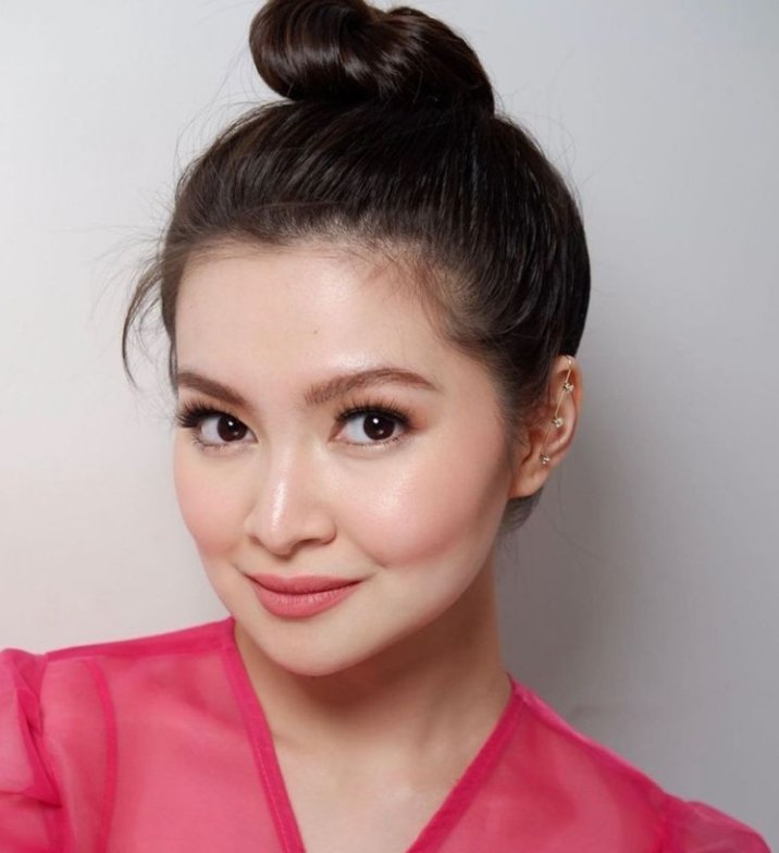 Beautiful ever
Happy birthday  Barbie Forteza / 