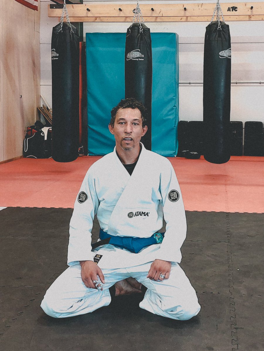 Jairo_Martinez's tweet photo. Sunday roll at #kumabjj ✅️
#bjj #creonte #trainanywhere #sundayroll https://t.co/5ZoFwihokx