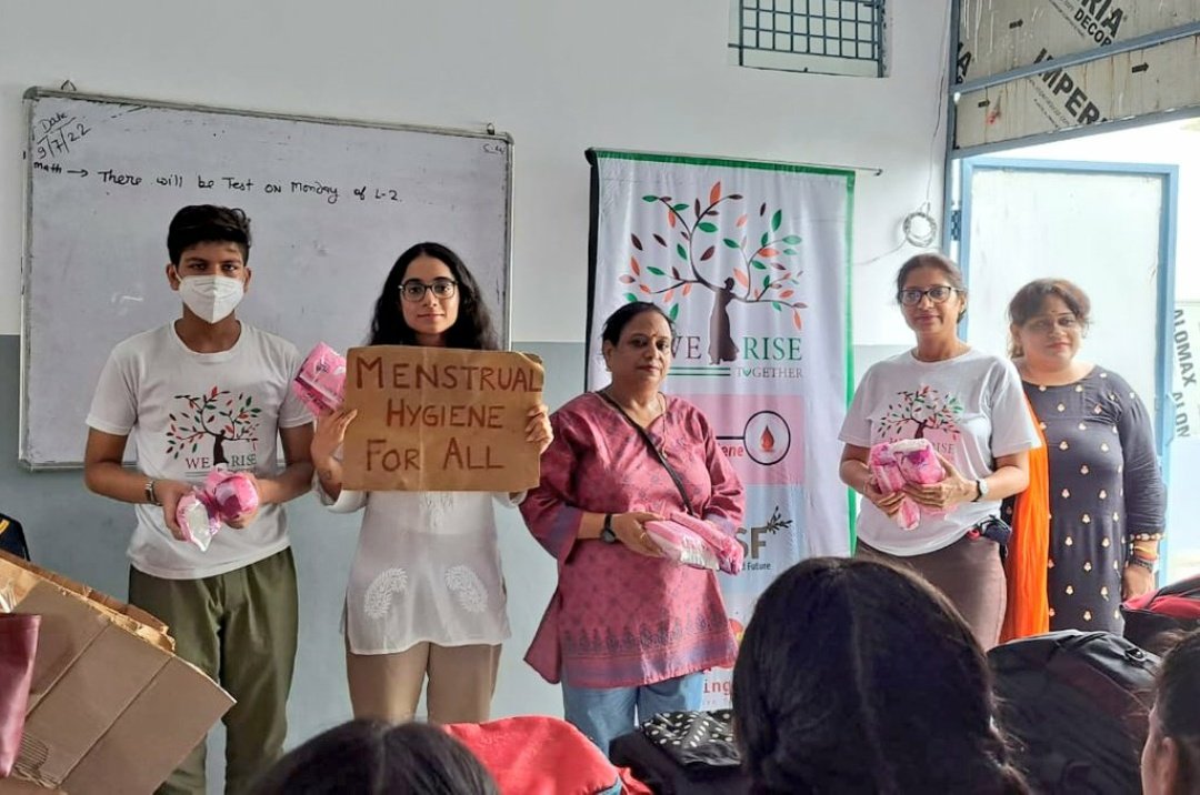 #SheHygiene #Drive24

#MenstrualPoverty is still a prevailing issue in many parts of our country.
To resolve this problem,
@_WeRiseTogether has once again distributed #SanitaryPads to 169 schoolgirls for their better #MenstrualHealth.

@ErikSolheim @smritiirani @ashokkp