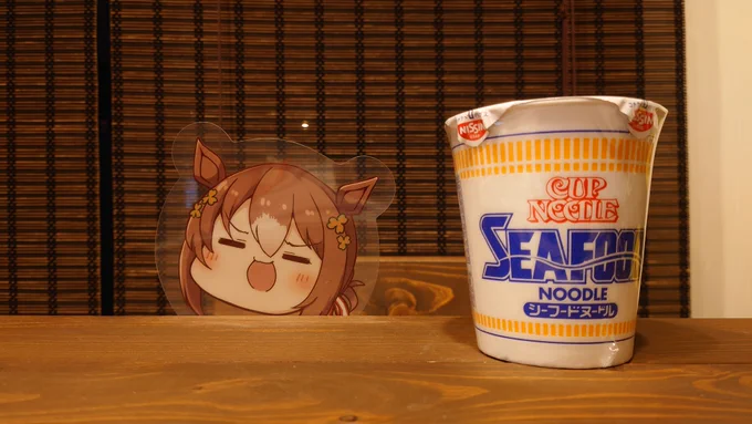 き、気付いてしまった…
この殿下うちわ…これ再現できる………… 