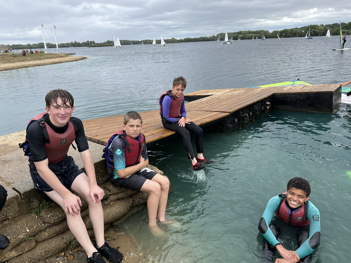 8th Worthing Sea Scouts tweet media