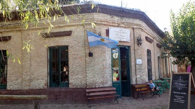 Pueblos para visitar cerca de Buenos Aires: por qué es un buen plan conocer Uribelarrea y Monte ow.ly/wrLQ103RF6b
