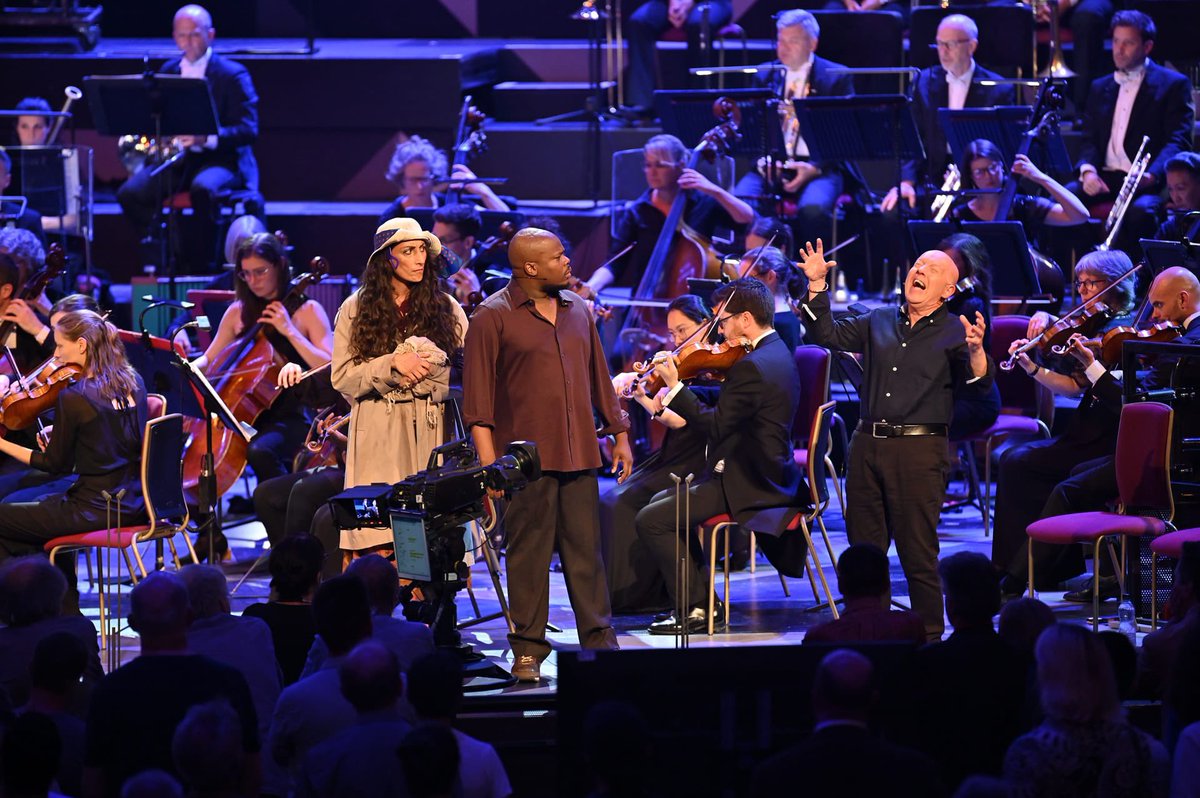 ✔️ <a href="/bbcproms/">BBC Proms</a> 2022

Thank you to all who came or tuned in last to our performance of Puccini's Il Tabarro! We loved being part of the world's greatest classical music festival again 🥳

You can watch the performance again tonight on <a href="/BBCFOUR4/">BBCFOUR</a> at 8pm!

📺: bbc.co.uk/programmes/m00…