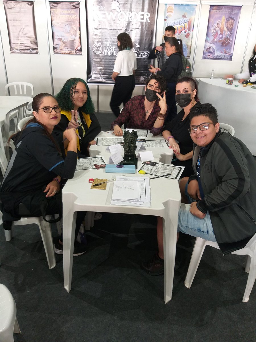 cultodocaos's tweet photo. Sessão de "Cult of One", cenário de Chamado de Cthulhu escrito por @BrianMSammons, no estande da @EditoraNewOrder ontem no #UcconX2022. #CallofCthulhu #ChamadodeCthulhu https://t.co/ahegt3EkEe