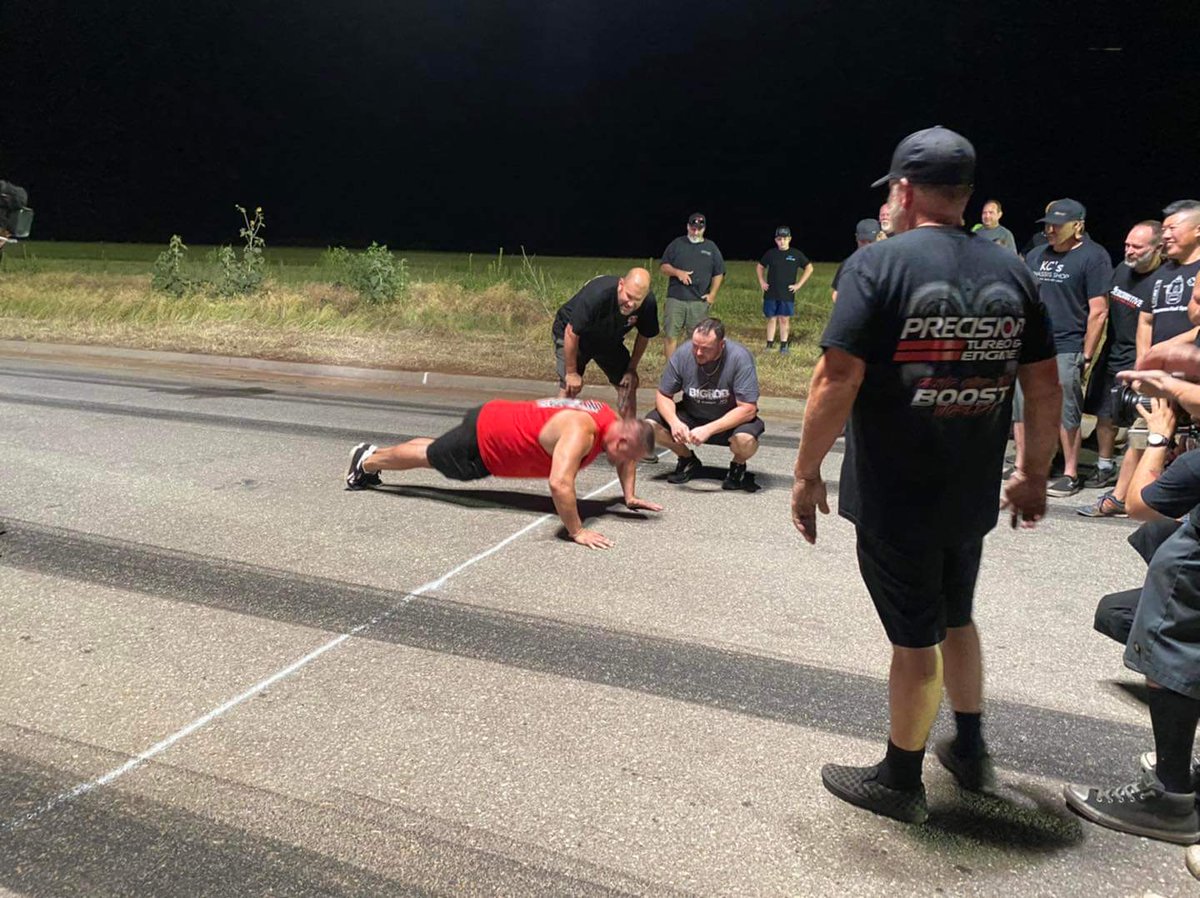 A bet is a bet🤣🤣🤣...<a href="/JC2YA/">JOHN  CHAPMAN (Jody)</a>  <a href="/StOutFans/">Street Outlaws Fans</a>