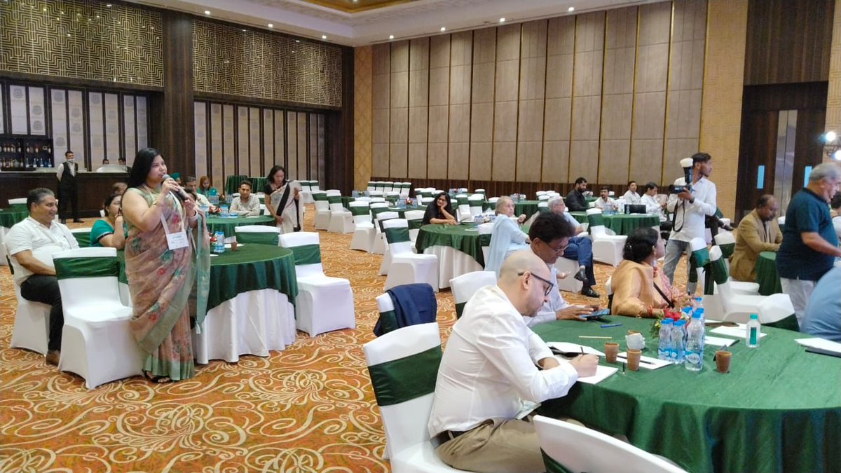 Green NISA evening !
Day 2 at NISA Green Conference: Lots of thoughts and ideas have emerged about the Prelude Public School, Agra visit. 

#green #greenschool #plantmoretress #schoolleadership #pedagogy #schools #education #ecodrive #environment #greenfuture #QualityEducation